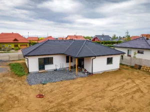 dron dřevostavba kralice na hané, smart stavby, bungalov, střechy, image-080